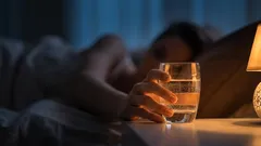 Prečo by ste nemali piť vodu pred spaním a aký vplyv to má na vaše zdravie