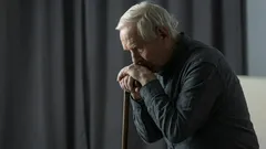 Čo ľudia v starobe ľutujú: psychológ pomenúva tri životné chyby